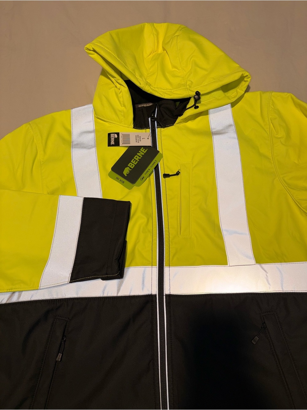 Berne Apparel HVJS206 Men's Hi-Vis Class 3 Hooded Soft Shell Jacket Size Large
